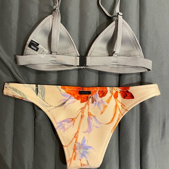 Triangl neoprene bikini swimsuit set - Picture 2 of 6